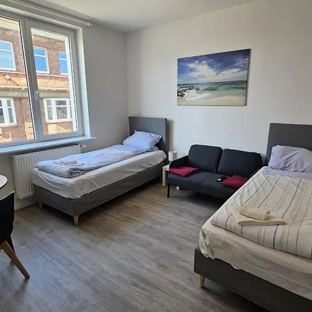 Apartamento In Zentraler Lage Wasbeker Str