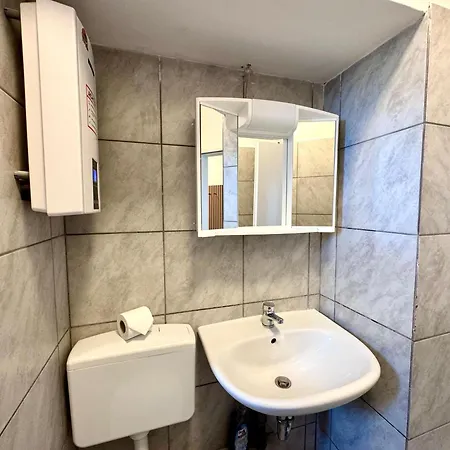 In Zentraler Lage Wasbeker Str Apartmán Neumünster