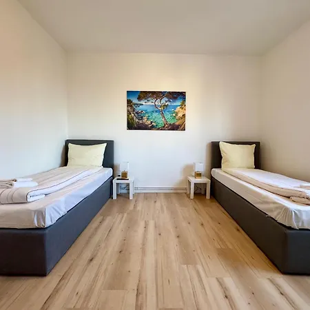 Apartamento In Zentraler Lage Wasbeker Str Neumünster